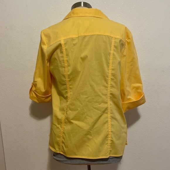 Christopher & Banks Yellow Button Blouse Size Medium - Picture 10 of 14